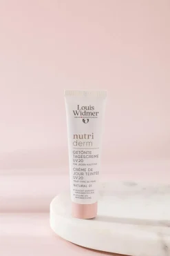 Louis Widmer Nutriderm Getinte Dagverzorging SPF20 Naturel 01 Zonder Parfum 30 ML
