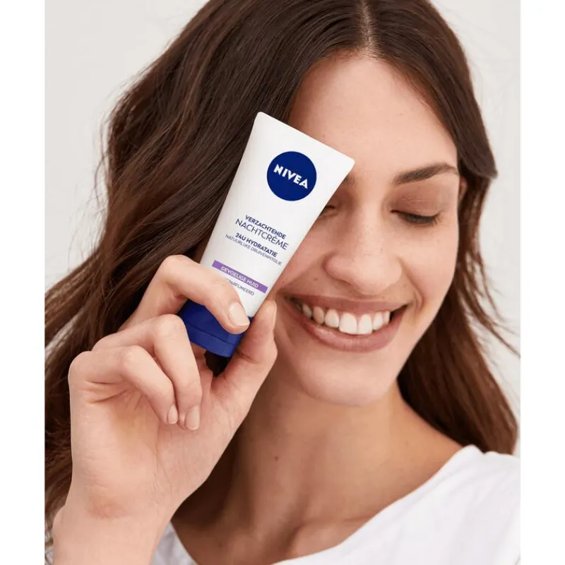 NIVEA Essentials +24H Sensitive Nachtcrème 50 ML
