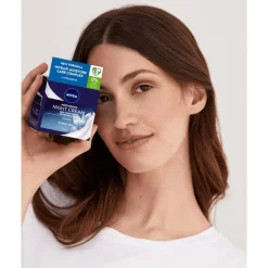 NIVEA Essentials 24u Hydraterende Nachtcrème Normale Huid 50 ML