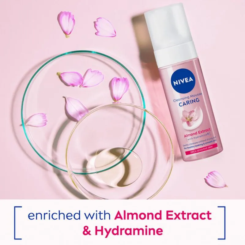 NIVEA Essentials Verzachtende Reinigingsmousse 150 ML