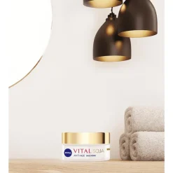 NIVEA Vital Soja Verstevigende Dagcrème SPF 30 Oudere Huid 50 ML